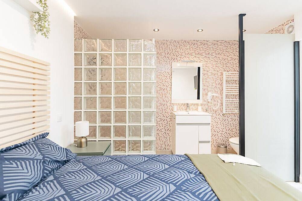 Sucre: Room with comfort and Bolivian essence in Madrid in Madrid, Madrid Province