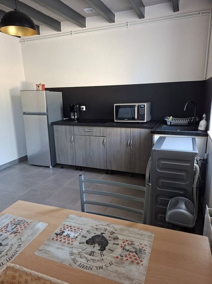 Gîte pour 4 personnes, avec terrasse, animaux acceptés dans Allier - 2