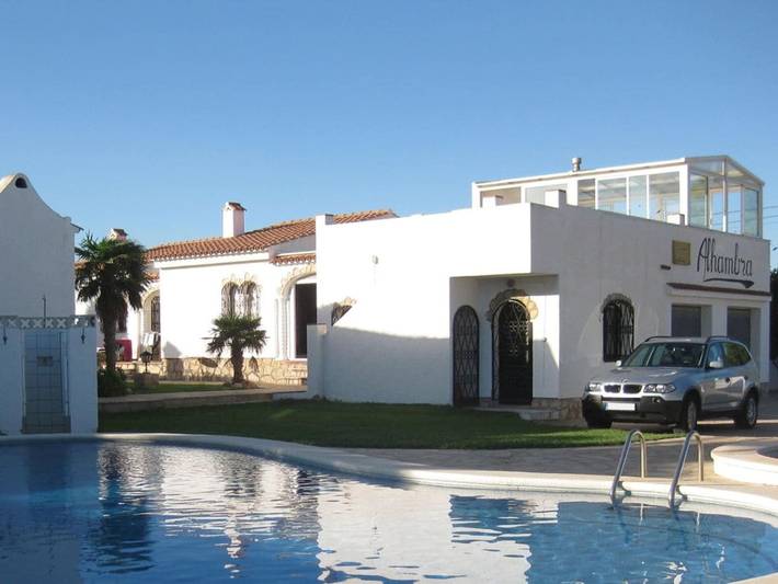 Ferienhaus für 4 Personen, mit Terrasse und Garten sowie Kinderpool und Pool in Miami Platja