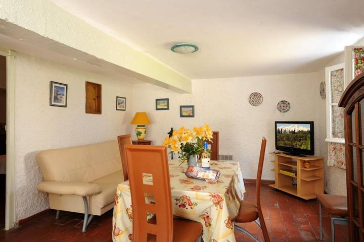 Gîte pour 4 personnes, avec terrasse à Sainte-Marie-la-Mer - 3