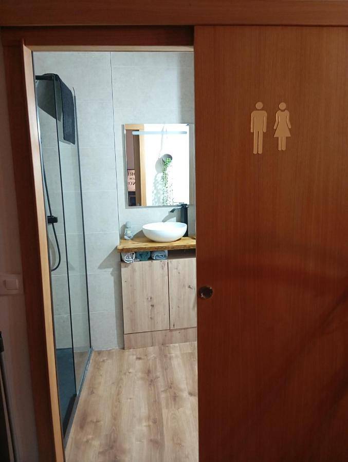 Gîte pour 2 personnes, avec Balcon ainsi que Terrasse et Vue à Cangas - 2