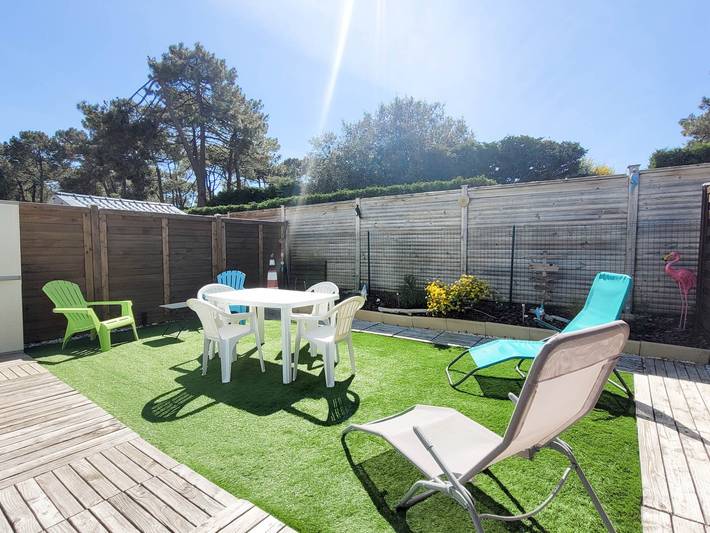Location de vacances pour 4 personnes, avec Terrasse et Jardin dans La Palmyre - 2