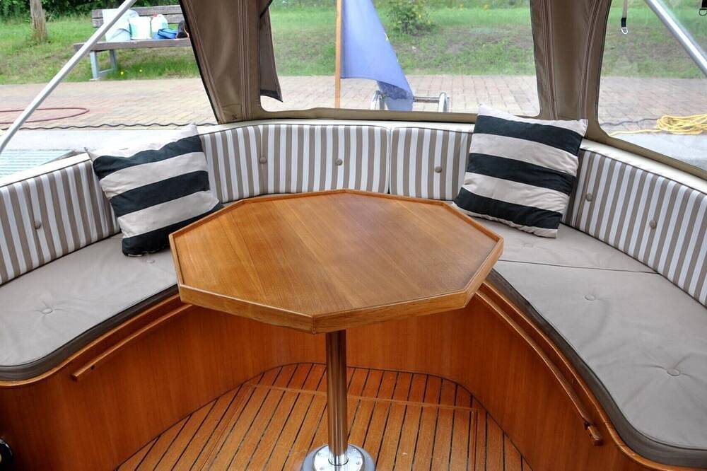 Yacht Antaris Cruiser Mk 825 für 2 + 1 Personen. in Zehdenick, Ruppiner Seenland