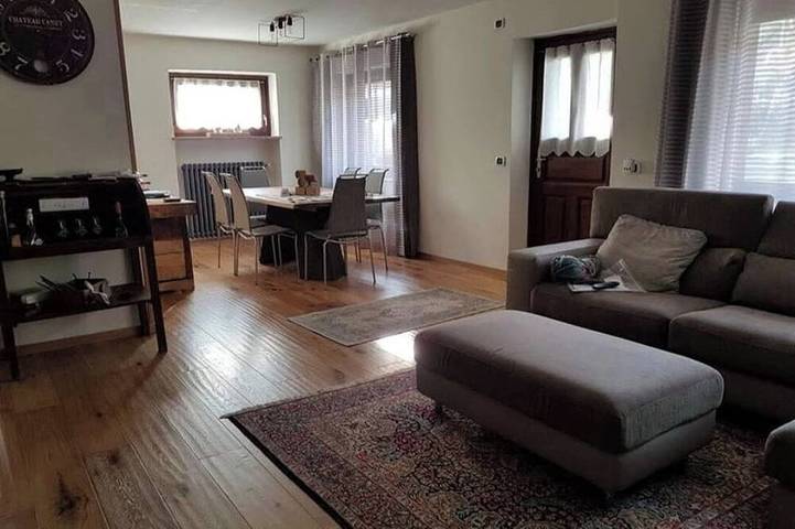 Apartamento entero, \"Al Planet\" Mountain Lodging: Hiking and Golf in Comune di Gignod, Alpes del Valais