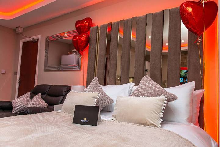 Apartment for 2 people in Huddersfield