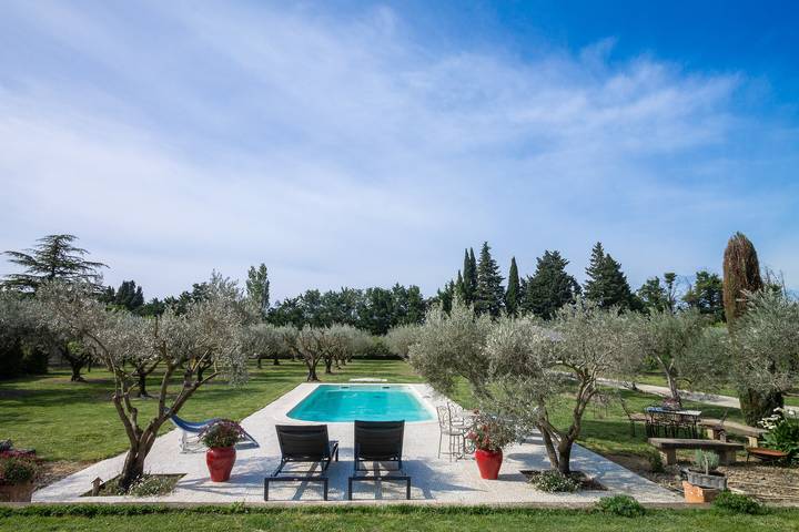 Location de vacances pour 6 personnes, avec terrasse et jardin à Tarascon - 2