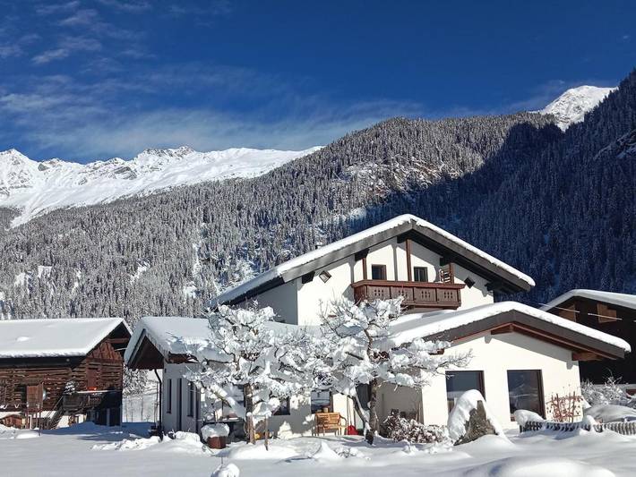 Ferienwohnung für 4 Personen, mit Balkon und Terrasse sowie Ausblick in Kaunertal - 2