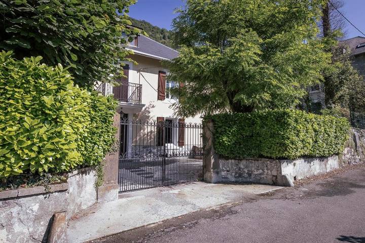 Location de vacances pour 13 personnes, avec vue et jardin à Boutx - 2