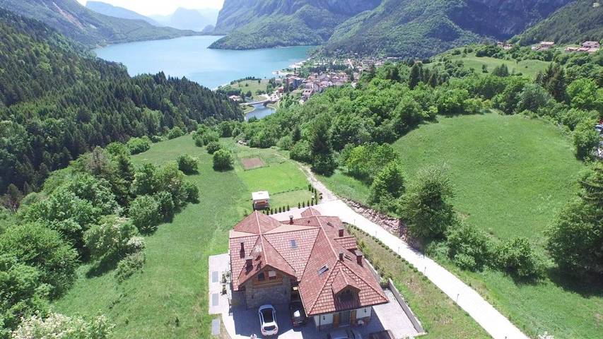 Ferienwohnung für 2 Personen, mit Terrasse und Whirlpool sowie Garten und Sauna in Molveno - 4