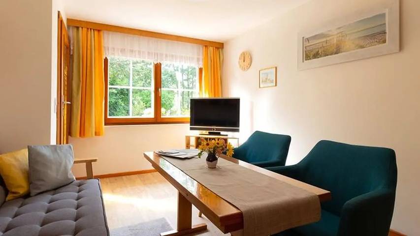 Bungalow für 3 Personen, mit Terrasse und Garten in Altenkirchen - 3