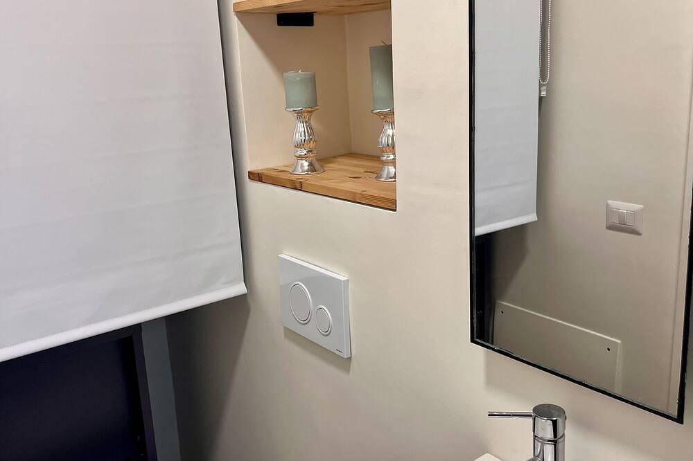 Entire apartment, Loft Real in Messina: Space and Comfort in Renovated Historic Building! in Messina, Messina Province