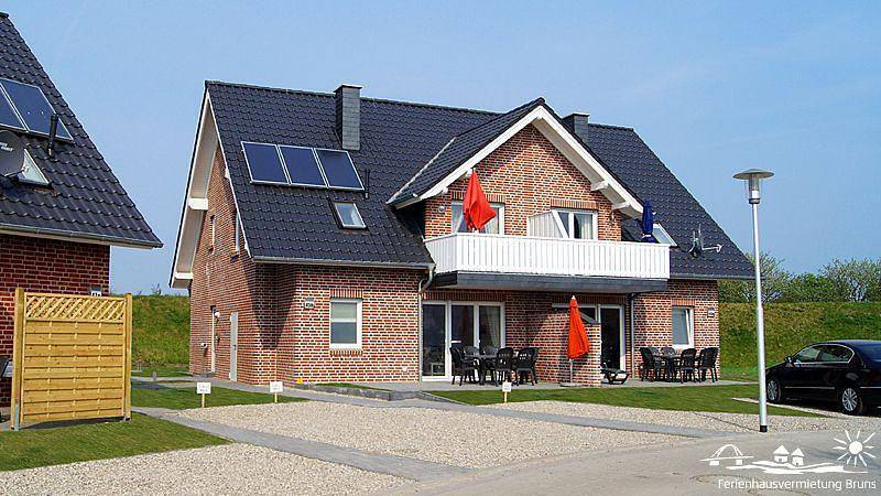 Ferienwohnung für 6 Personen, mit Balkon und Terrasse in Burgstaaken