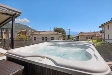 Appartamento Vacanze per 4 Persone in Salò, Prealpi Gardesane, Foto 2