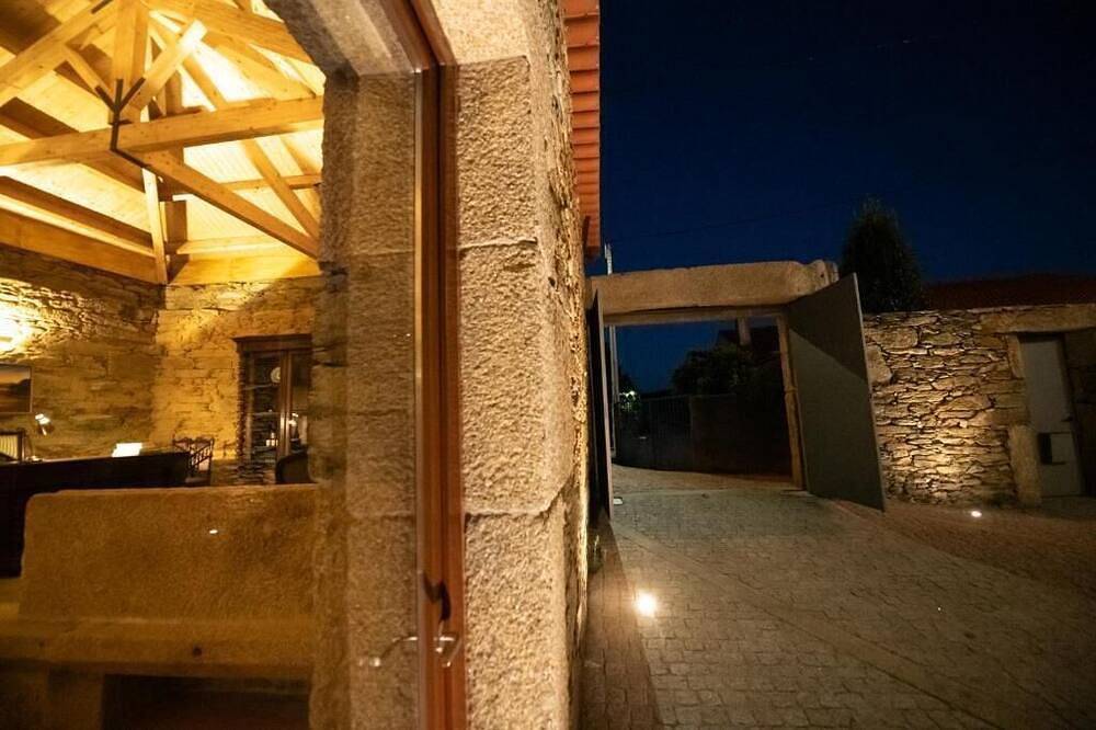 Old house restored in Douro, 5 km from Vila Real. Comfort and tranquility., foto 15