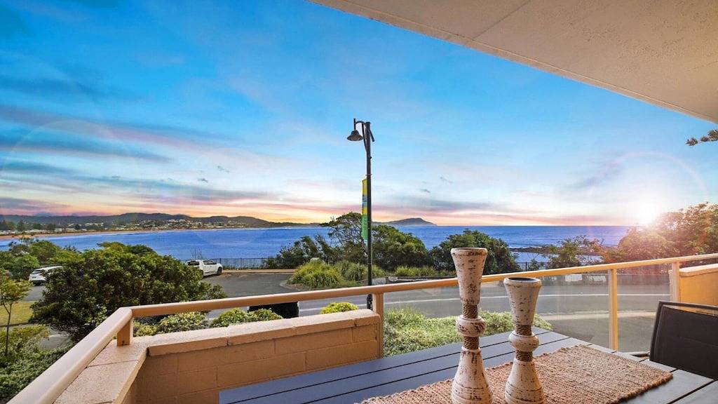 Ganze Wohnung, Erstaunliche Meerblicke, 100 Meter Zum Strand Und Zu Den Geschäften in Terrigal, New South Wales