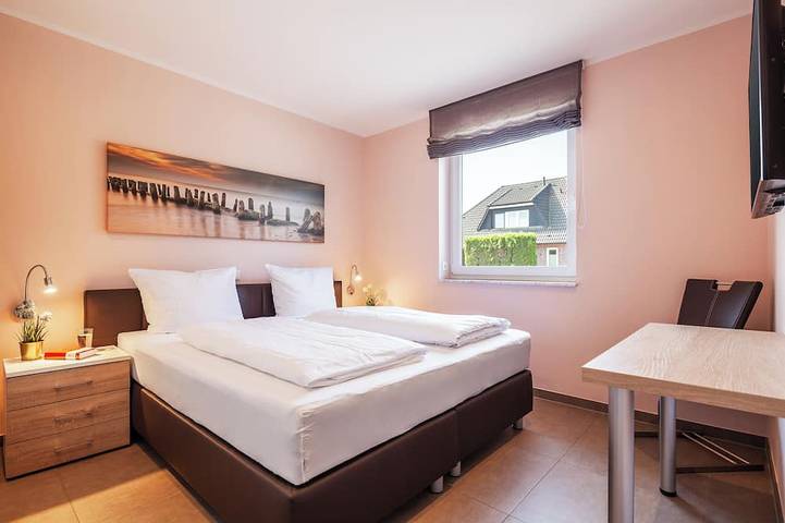 Villa Dalu am See | Fleesensee | 100 m zum Ufer | Außenwhirlpool, Sauna & Kamin in Göhren-Lebbin, Fleesensee