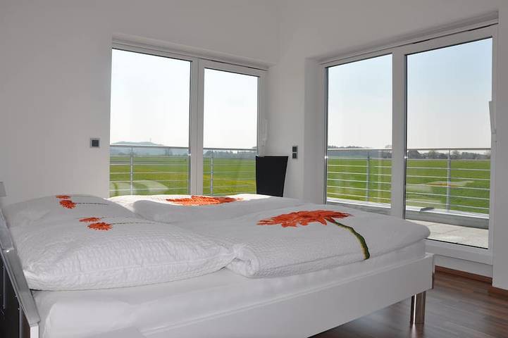 Ferienwohnung für 5 Personen, mit Sauna und Garten sowie Balkon in Bad Waldsee - 3