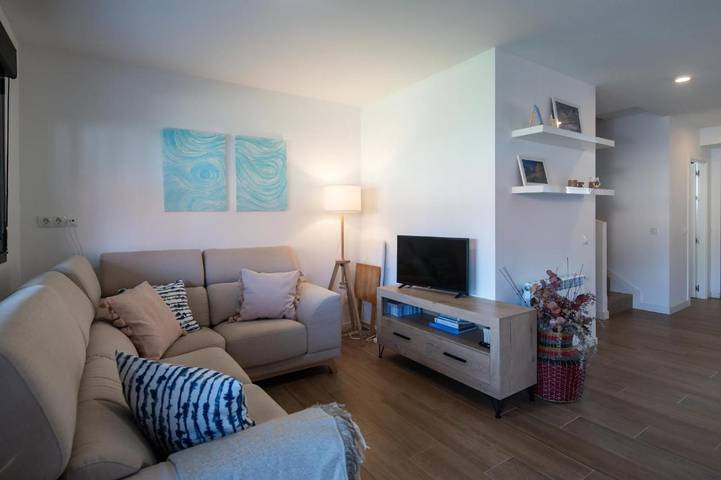 Casa rural para 6 personas, con terraza además de jardín y vistas en Ribadesella - 4