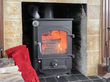 Holiday Home for 8 People in Lymington, New Forest National Park, Photo 2