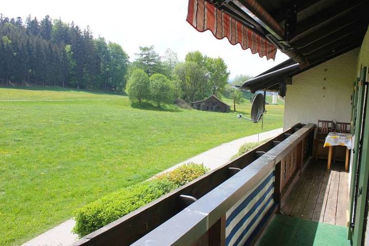 Ferienwohnung für 5 Personen, mit Balkon und Balkon/Terrasse in Teisendorf - 4