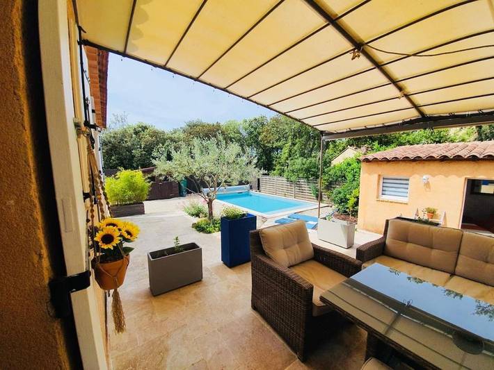 Villa voor 8 personen, met Terras en Zwembad in Bédoin