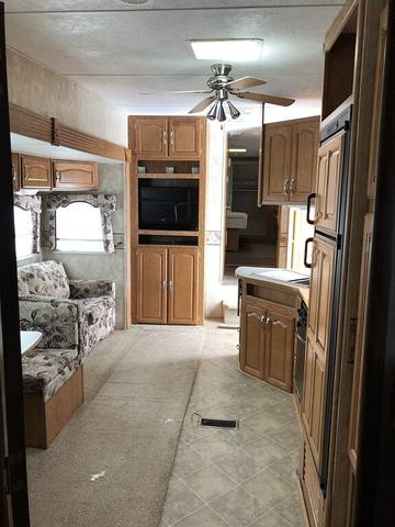 Mobile Home for 6 People in Manitoba, Photo 2