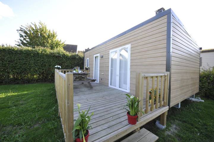 Location de vacances pour 6 personnes, avec terrasse et piscine ainsi que jacuzzi et jardin à Clairmarais - 2