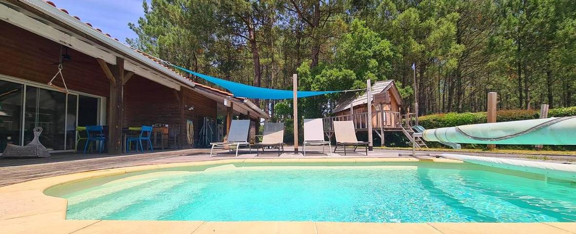 Casa de vacaciones para 10 personas, con jardín además de piscina y vistas en Messanges