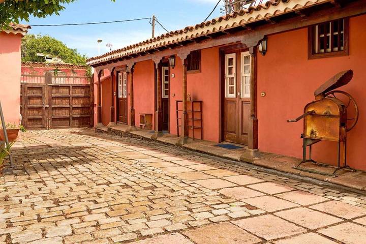 Chalet para 12 personas, con jardín en Tacoronte