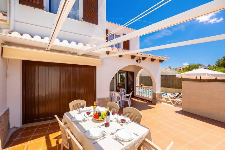 Chalet para 6 personas con terraza in Port d'Addaia, Es Mercadal