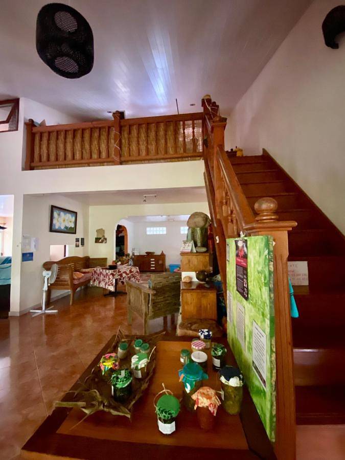 Hôtel pour 2 personnes, avec jardin et vue dans Mo'orea - 4