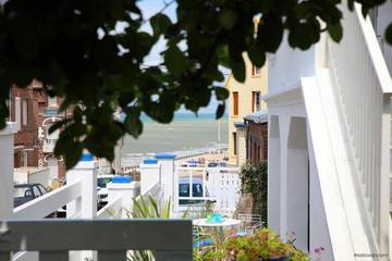 Gîte pour 2 personnes, avec terrasse et jardin à Ault