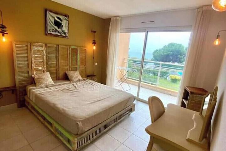 Appartamento intero, Super Appartement Bord De Mer Avec Piscine in Ajaccio, Golfe D'Ajaccio