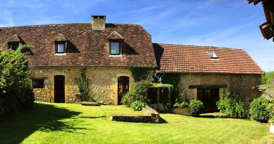 Gîte pour 12 personnes, avec piscine