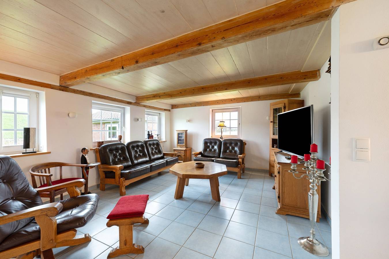 Ganze Wohnung, Ferienwohnung Sylt mit Terrasse, Gemeinschaftsgarten Infrarot-Sauna und Wlan in Dagebüll, Nordseeküste