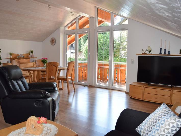 Ferienwohnung für 3 Personen, mit Balkon, kinderfreundlich in Seeg - 4