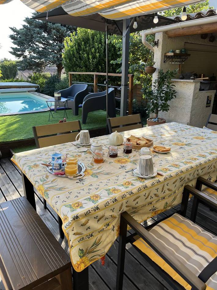Chambre d’hôte pour 2 personnes, avec jardin et piscine dans les Bouches-du-Rhône - 2