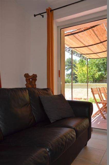 Location de vacances pour 6 personnes, avec jardin ainsi que vue et piscine à Tulette - 4