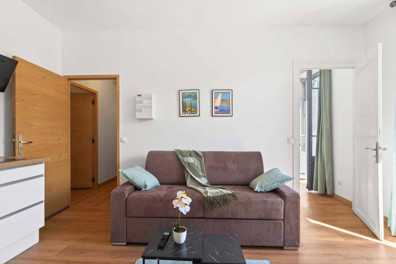 Appartement entier, Auberge des 2 Savoie - T2 Proche Gare & Centre-ville, Idéal Séjour! in Chambéry, Région de Chambéry
