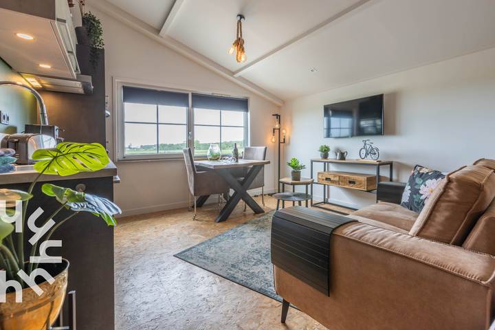 Ganze Wohnung, Modernes 2-Personen-Studio mit einzigartiger Aussicht auf das weite Land in Wezep in Veluwe