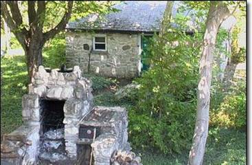 Cabin Rentals And Lodges for 4 Guests in Tobermory (Ontario), Lake Huron ON, Picture 4