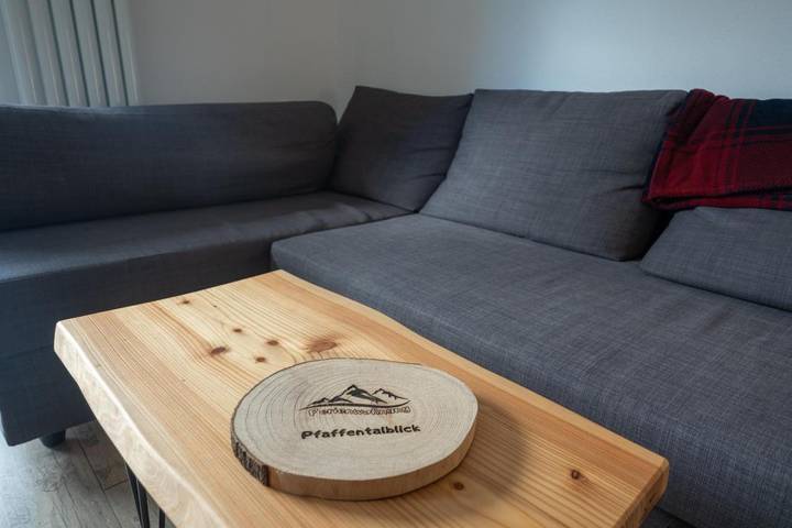 Ferienwohnung für 5 Personen, mit Balkon und Terrasse in Zella-Mehlis
