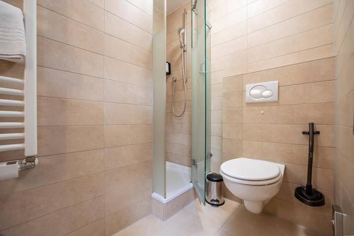 Hotel für 4 Personen, mit Ausblick und Terrasse in Kölner Dom - 4