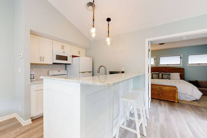 Vacation rental for 2 people, with pool and sauna as well as hot tub and terrace in Delaware