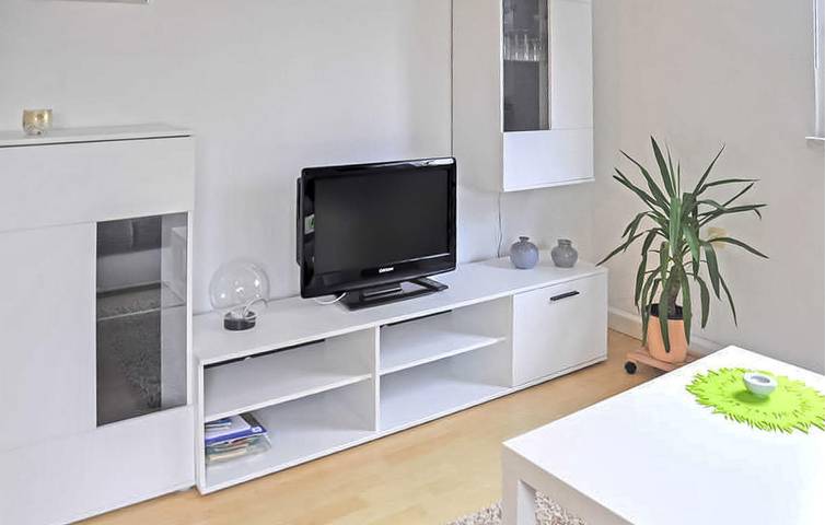 Ferienwohnung für 3 Personen, mit Terrasse in Neustrelitz - 4