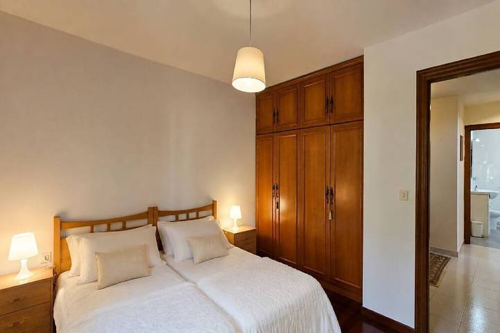 El Joyu Erías | House with a fenced-in garden in Llanes in Puertas de Vidiago, Llanes