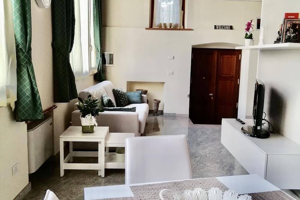 Ganze Wohnung, Il Vicoletto Ferienhaus in den Moränenhügeln, wenige Kilometer vom Gardasee entfernt in Volta Mantovana, Mantua Provinz