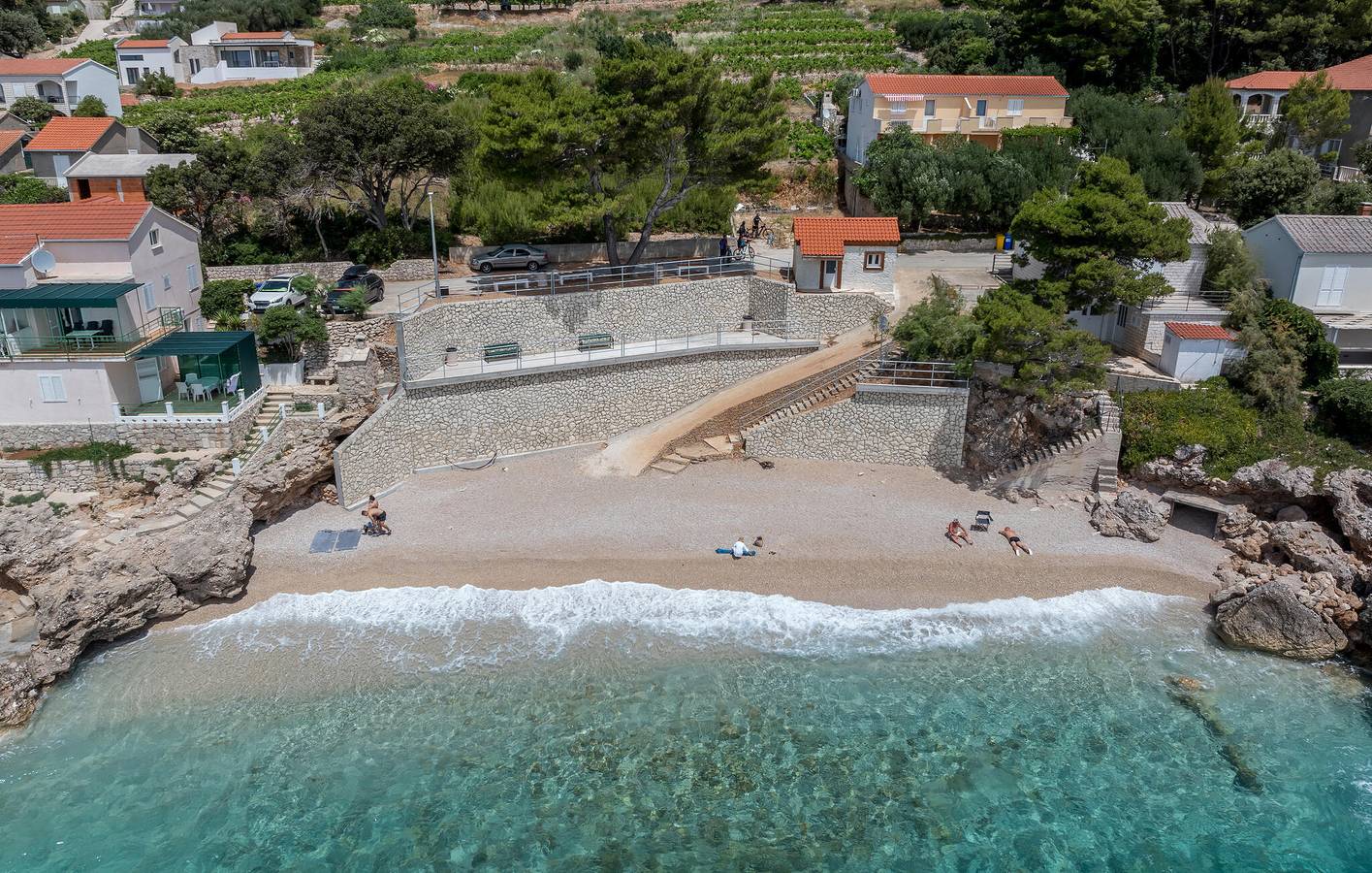 Ganze Ferienwohnung, Urlaub am Meer: WLAN, Pool, Küche – nur 100 m vom Strand entfernt! in Potomje, Dubrovnik-Neretva