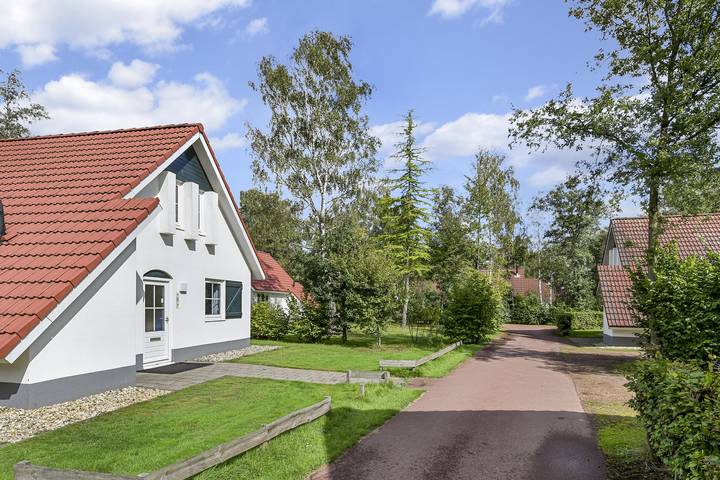 Vakantiehuis voor 4 personen, met Balkon/Terras en Terras in Enter