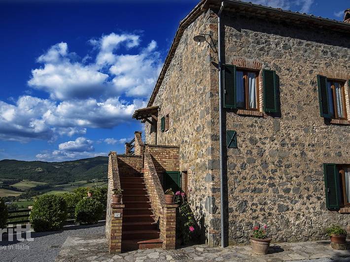Agriturismo per 6 persone, con terrazza e balcone/terrazza a Acquapendente